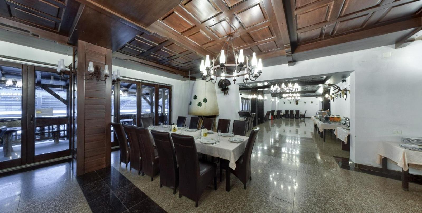 Poarta Raiului Hotell Tău Bistra Eksteriør bilde