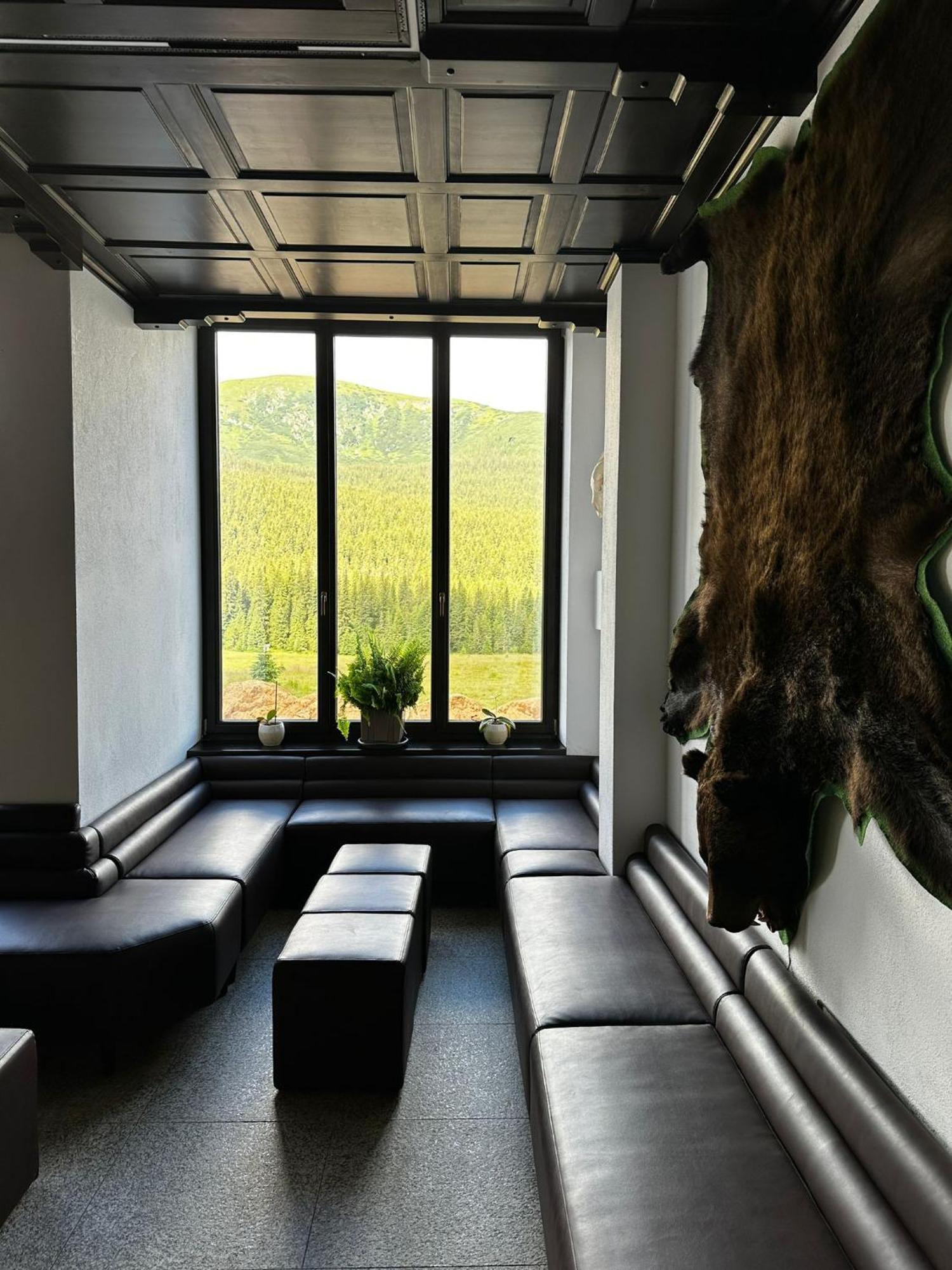 Poarta Raiului Hotell Tău Bistra Eksteriør bilde